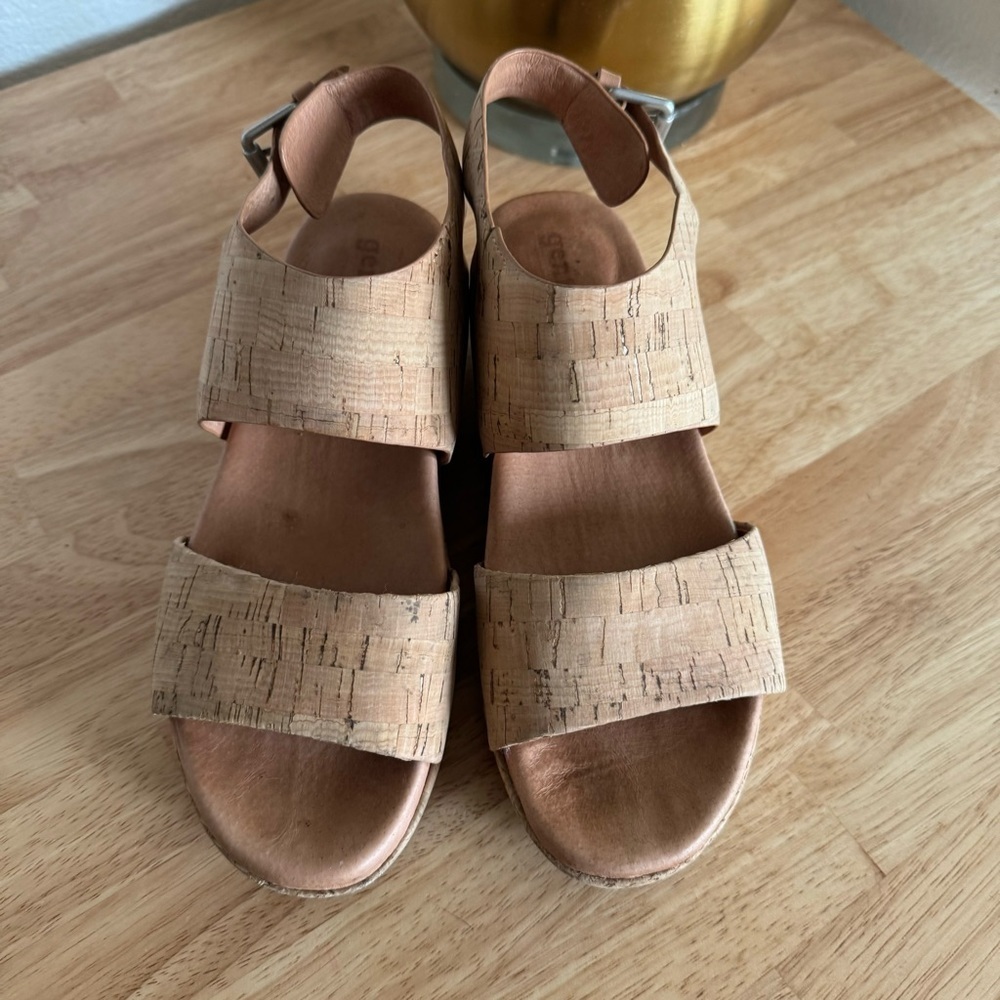 Gentle Souls by Kenneth Cole Women's Lori Platform Sandals Size 7.5 - Picture 12 of 15